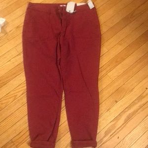 maurices skinny jeans in maroon